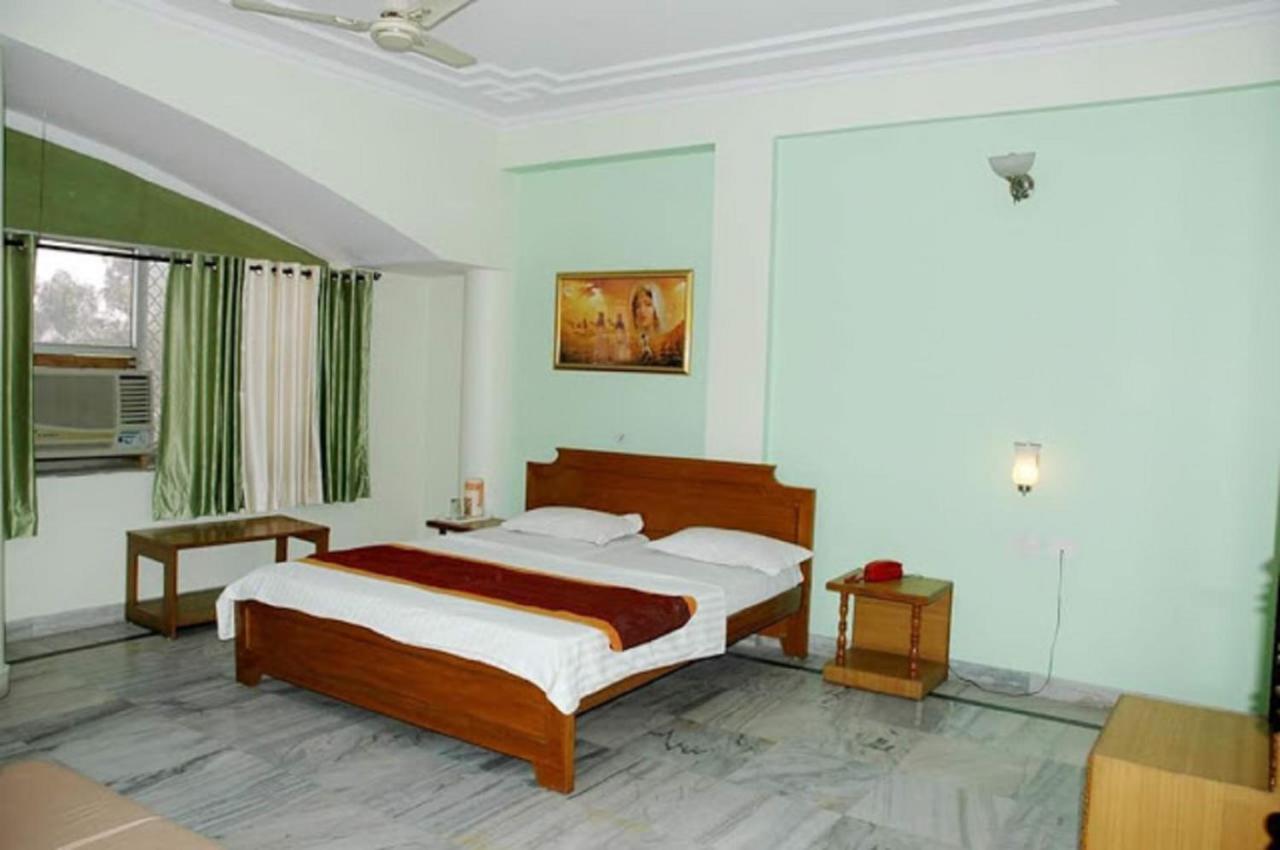 Hotel Madhav Palace Divisione di Divisione di Jaipur Esterno foto