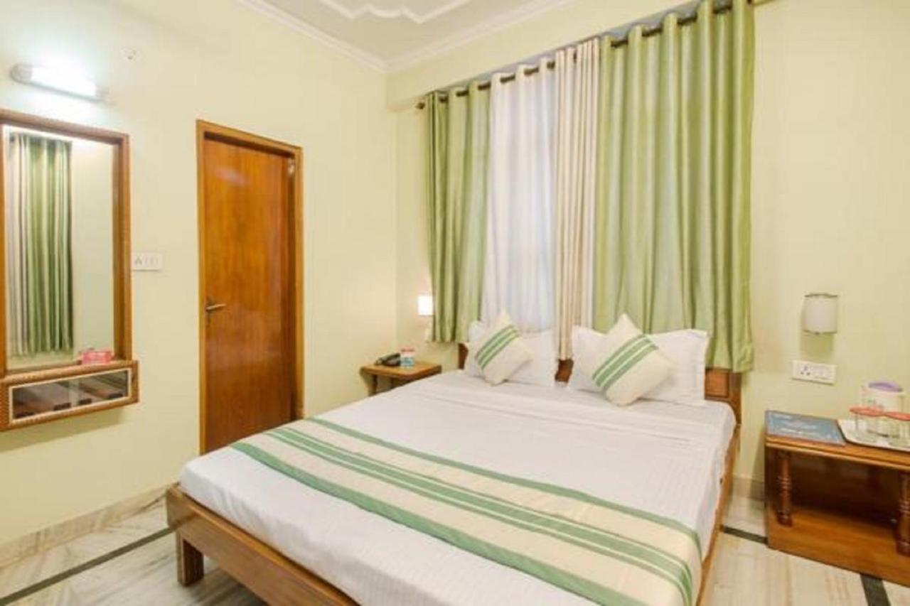 Hotel Madhav Palace Divisione di Divisione di Jaipur Esterno foto